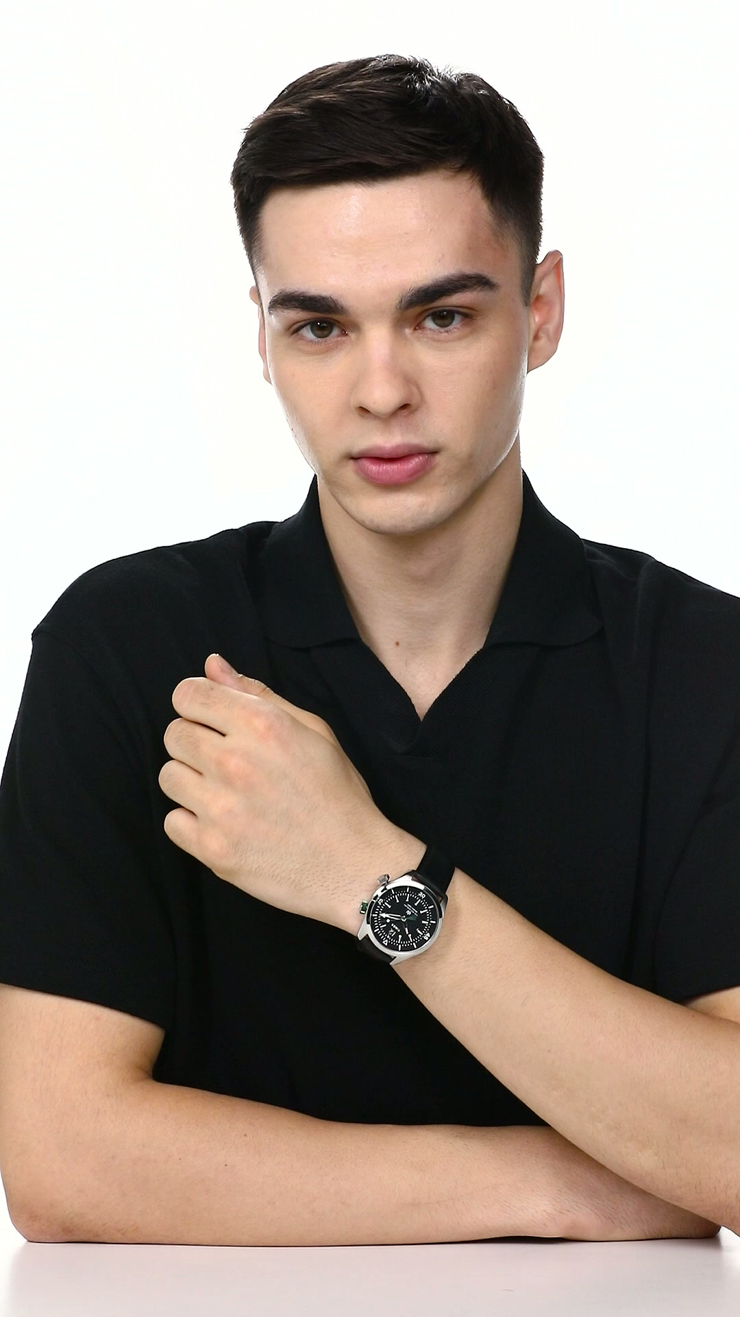 02yvm　黒　38サイズ Buy Timex TW2Y016007I Trend Chronograph Analog Watch For Men at